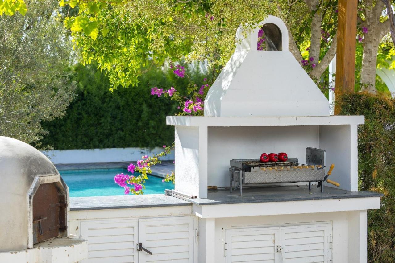 The Apple Tree Villa Protaras Exterior photo